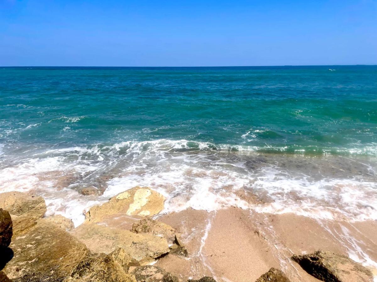 Sea View Cozy Apartment Haifa Luaran gambar